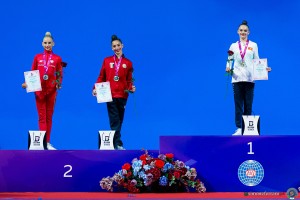 podium app sf 04355 copia simone ferraro ph